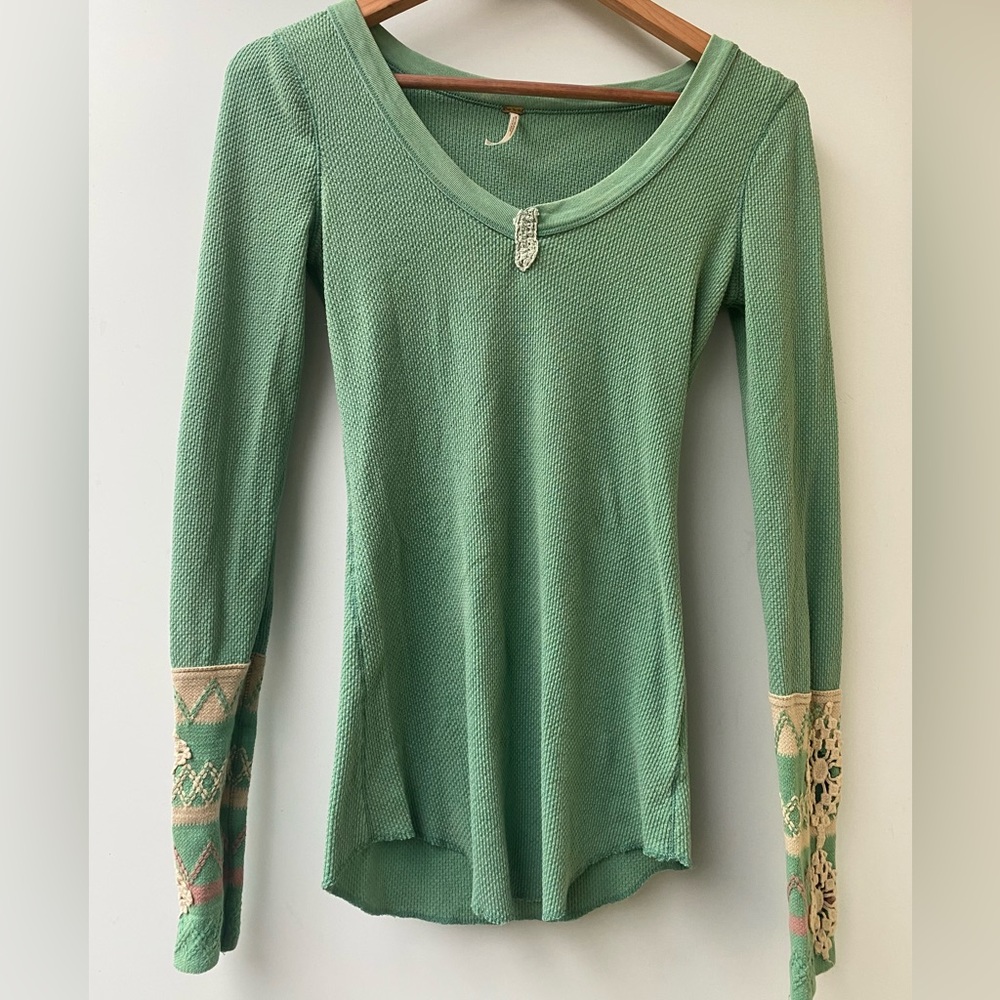 Cozy Thermal Top w adorable detailed cuffs💕